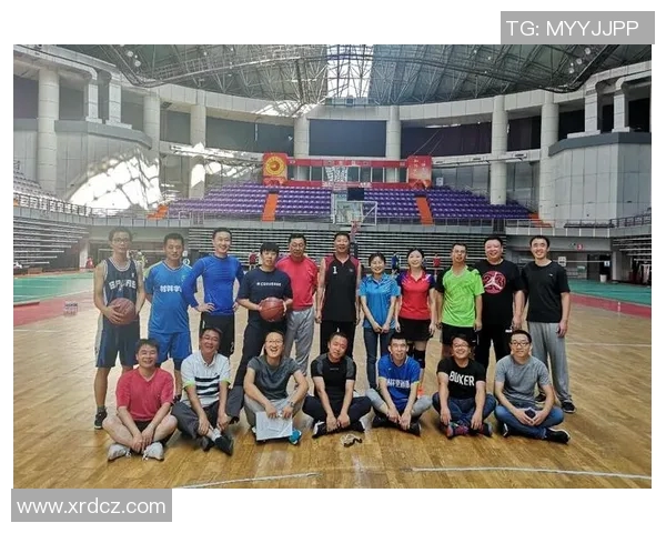 武汉篮球队团队协作深度解析与其他球队的对比研究