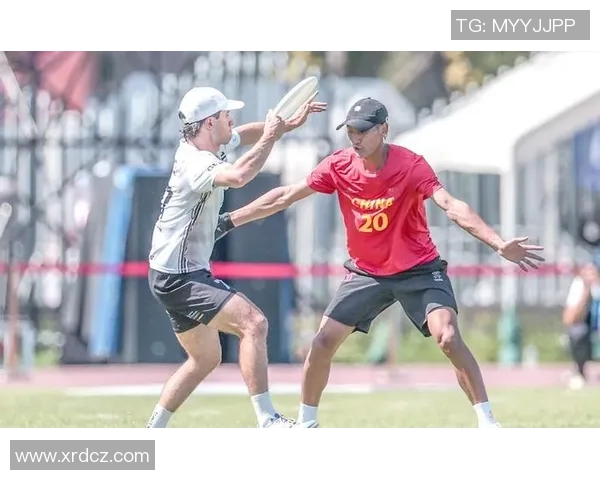 专访吴敏揭秘飞盘运动崛起背后的成功秘诀与未来展望 专访吴敏揭秘飞盘运动崛起背后的成功秘诀与未来展望