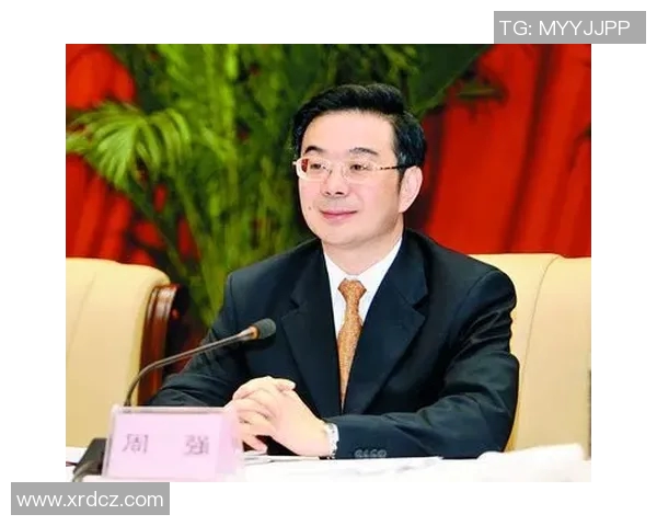 周强专访：从街头到舞台的蜕变与坚持之路